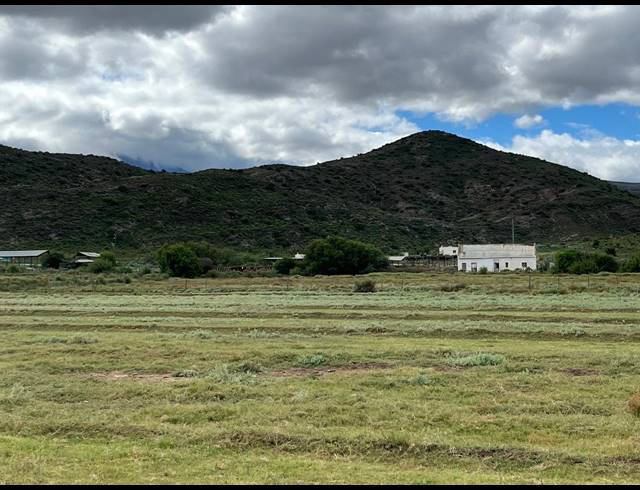 338HA FARM FOR SALE IN LADISMITH RURAL